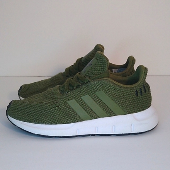 ❌SOLD❌ Adidas Swift Run Toddler Sneakers - Picture 3 of 10